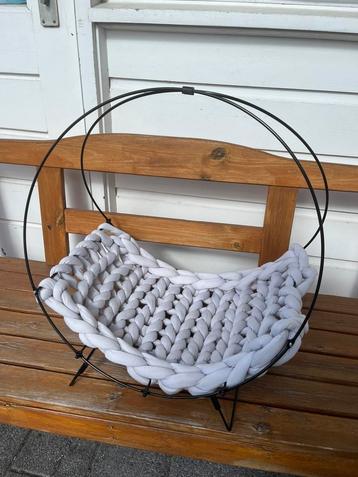 Katten hangmat / metalen dierenbed kattenbed beschikbaar voor biedingen