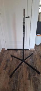 Konig & meyer speaker statieven 4 in totaal., Muziek en Instrumenten, Standaards, Ophalen, Gebruikt, Speaker