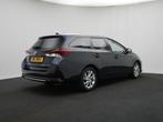 Toyota Auris Touring Sports 1.8 Hybrid Executive | Panoramad, Auto's, Toyota, 12 maanden, Gebruikt, Leder en Stof, Origineel Nederlands