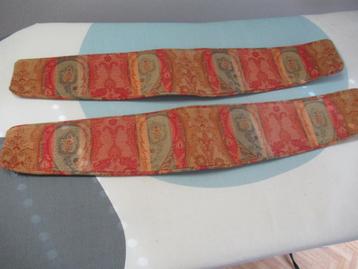 1 set LAURA ASHLEY EMBRASSES - LOVAGE MULTI GOLD beschikbaar voor biedingen