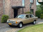 Mercedes-Benz W123 200 Automaat Schuifdak Pullman Mooi!, 1998 cc, Achterwielaandrijving, Beige, Beige