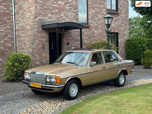Mercedes-Benz W123 200 Automaat Schuifdak Pullman Mooi!, Auto's, Oldtimers, Te koop, Metallic lak, Open dak, Mercedes-Benz, Benzine