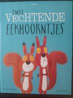 Twee vechtende eekhoorntjes, Ophalen of Verzenden, Nieuw