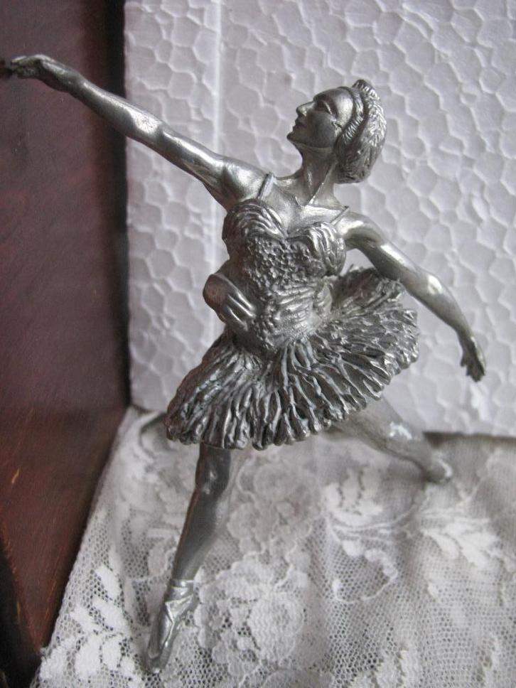 Gedetailleerd Vintage Ballerina / Ballet Danseres 9.5 x 7.5, Antiek en Kunst, Curiosa en Brocante, Verzenden