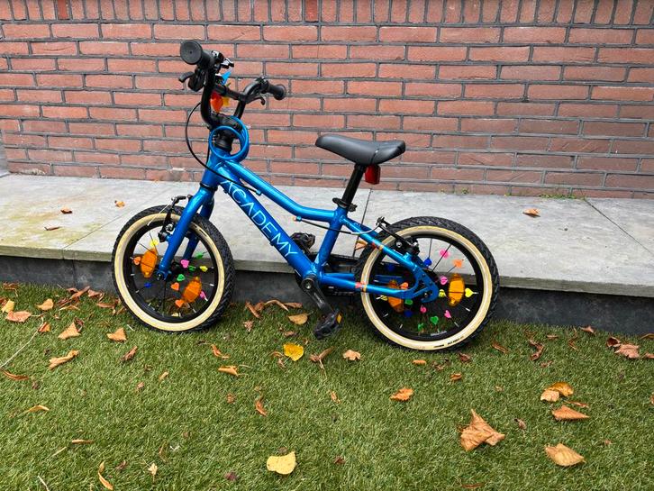 Academy Grade 2 Kinderfiets 14 inch, Fietsen en Brommers, Fietsen | Kinderfietsjes, Zo goed als nieuw, Minder dan 16 inch, Ophalen