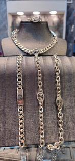 Zilver armbanden en een ketting 925. Bieden