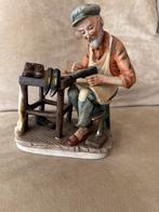 Porseleinen Schoenmaker Beeldje, Ophalen of Verzenden
