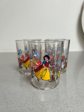 5 Sneeuwwitje glazen van Disney izgst beschikbaar voor biedingen