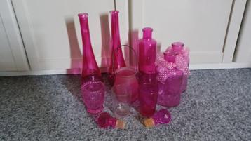 MOOIE WOONACCESSOIRES FUCHSIA beschikbaar voor biedingen