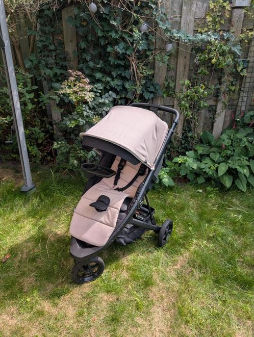Thule Spring buggy in Misty Rose, Kinderen en Baby's, Buggy's, Gebruikt, Overige merken, Regenhoes, Verstelbare rugleuning, Zonnekap
