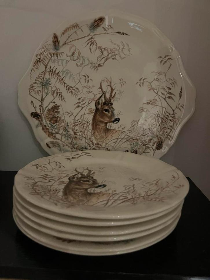 Gien Sologne  6 ontbijt borden 23 cm.  Jacht., Huis en Inrichting, Keuken | Servies, Zo goed als nieuw, Bord(en), Overige stijlen