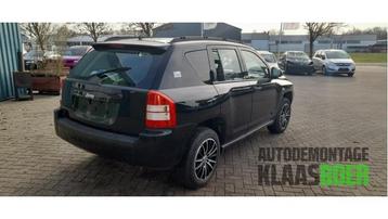Achterlicht rechts van een Jeep Compass beschikbaar voor biedingen