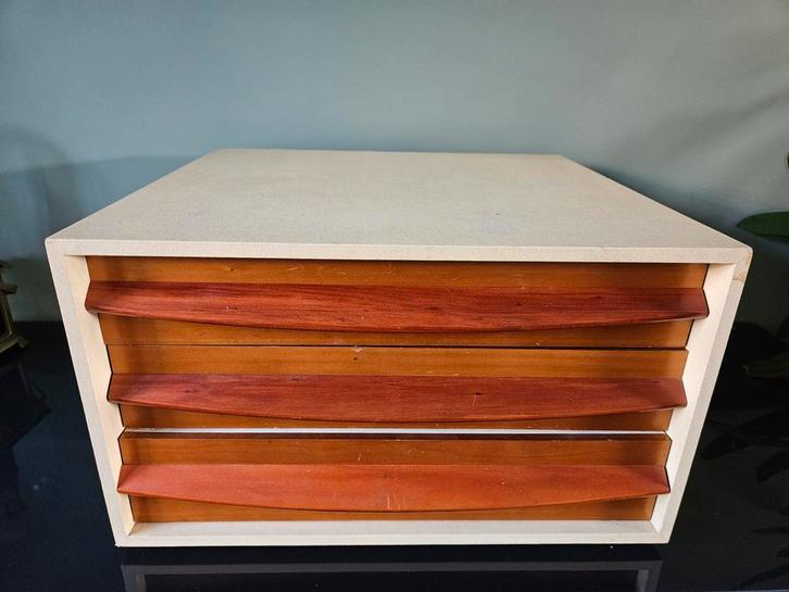 Vintage bestekcassette met 3 lades, Gero Zilmeta, 12 persoon, Huis en Inrichting, Keuken | Bestek, Gebruikt, Bestekset, Zilver