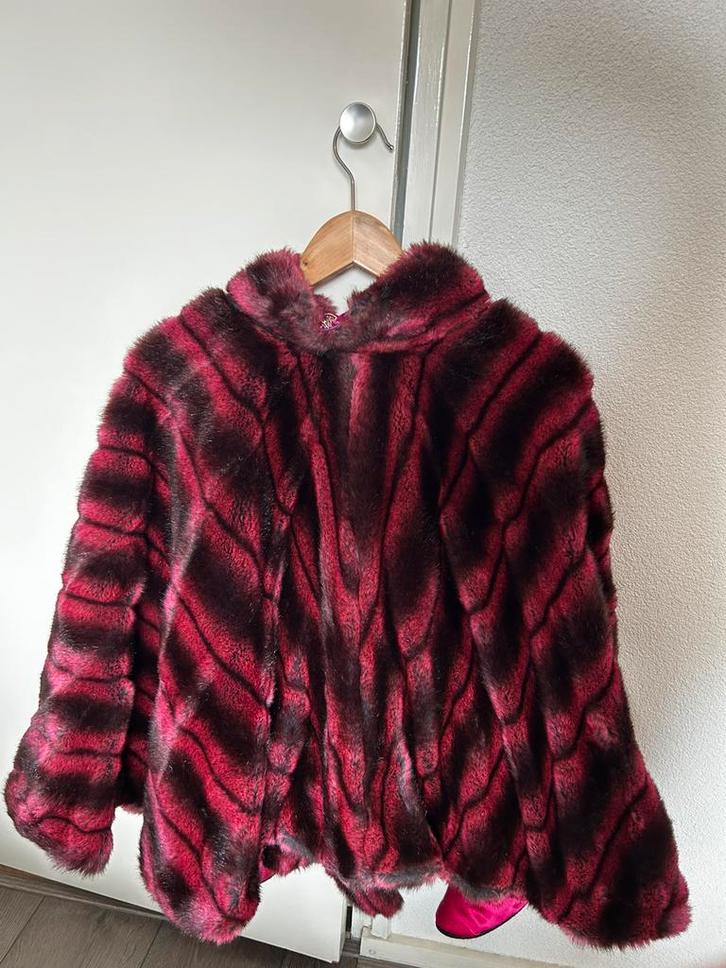 Bont cape, Kleding | Dames, Carnavalskleding en Feestkleding, Zo goed als nieuw, Kleding, Carnaval, Maat 36 (S), Ophalen of Verzenden
