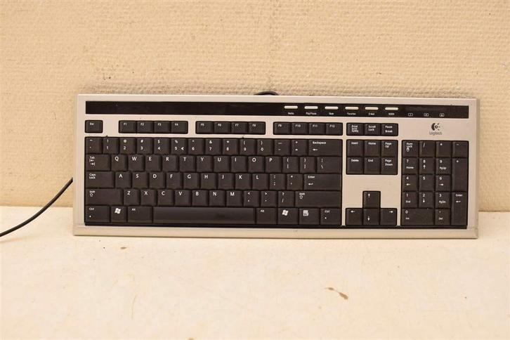 Logitech Toetsenbord 46446, Computers en Software, Toetsenborden, Gebruikt, Ophalen of Verzenden
