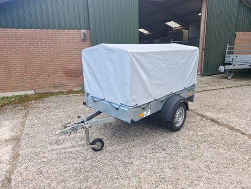 Humbaur aanhangwagen met huif 750kg, Auto diversen, Aanhangers en Bagagewagens, Zo goed als nieuw, Ophalen
