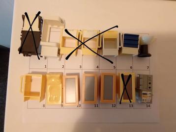 Playmobil onderdelen ziekenhuis, stoep,kast,standaa. 3 Foto' beschikbaar voor biedingen