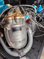 Dyson dc 20 voor onderdelen ? Hij doet het ook nog, Ophalen of Verzenden, Zo goed als nieuw, Stofzuiger