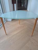 Driehoek salontafel bijzet tafeltje melkglas, Ophalen, Gebruikt, Rond, 55 tot 75 cm