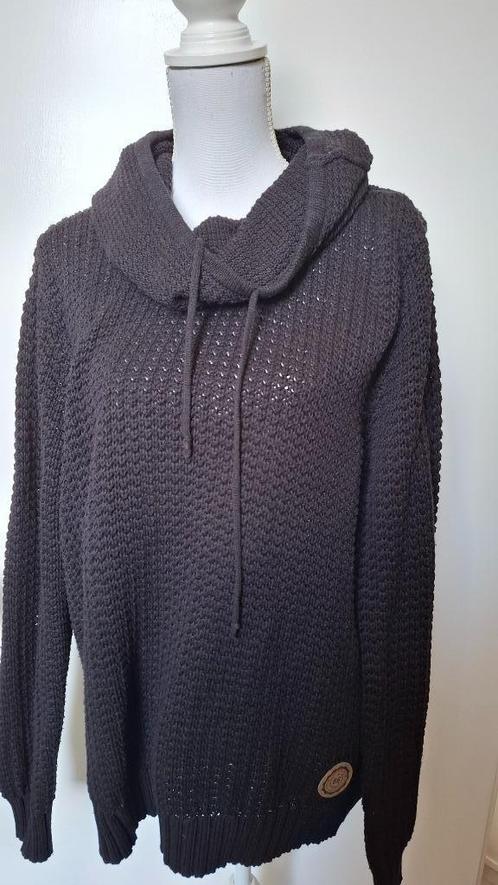 Kleding: warme zwarte trui met col, BPC, L, Kleding | Heren, Truien en Vesten, Zo goed als nieuw, Maat 52/54 (L), Zwart, Ophalen of Verzenden