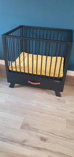 Zwarte Bopita box, Kinderen en Baby's, Boxen, Ophalen, Gebruikt, Vierkant, In hoogte verstelbaar