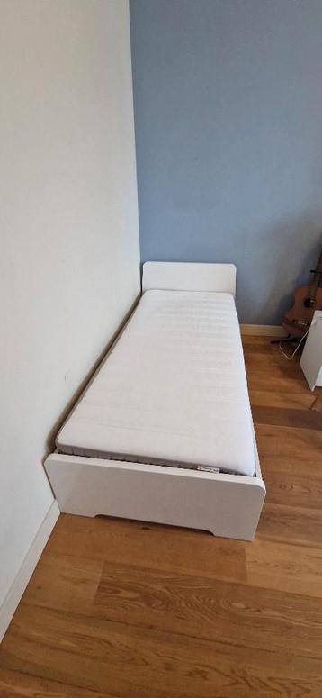 200x90 Bed - afbeelding 2