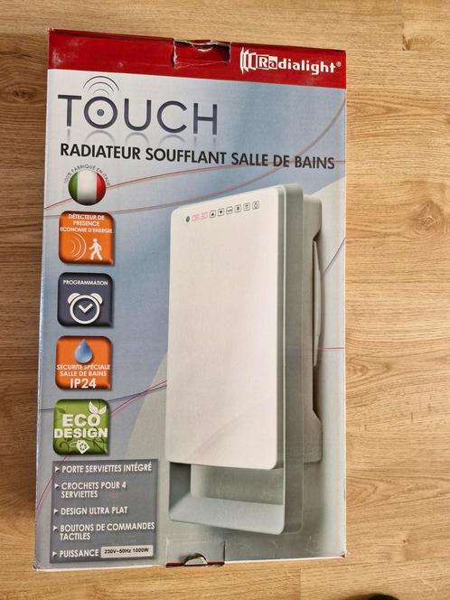 Badkamer radiator, design en touch control heater, Doe-het-zelf en Verbouw, Verwarming en Radiatoren, Nieuw, Radiator, 800 watt of meer