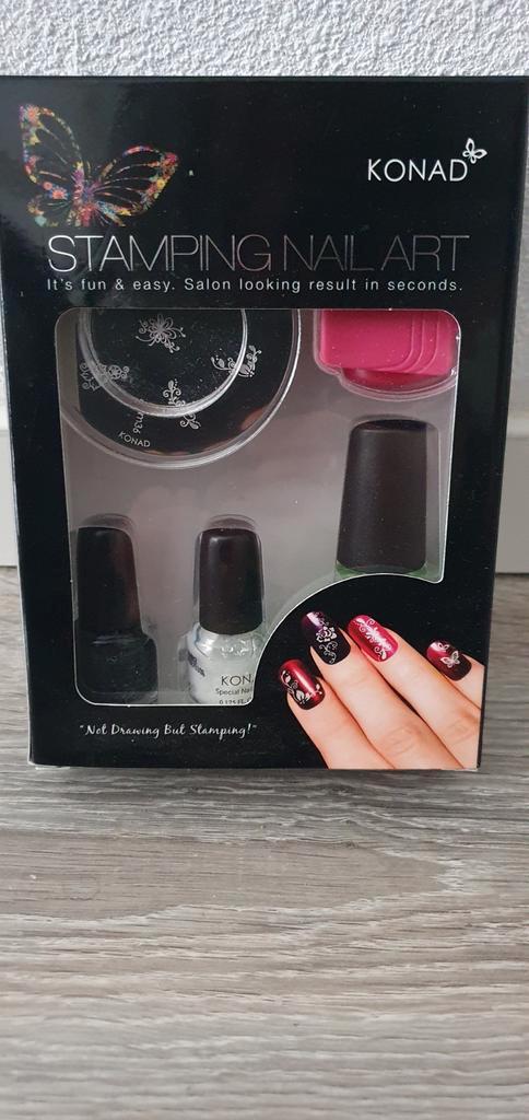 Konad T nailart set, Sieraden, Tassen en Uiterlijk, Uiterlijk | Cosmetica en Make-up, Nieuw, Handen en Nagels, Overige kleuren