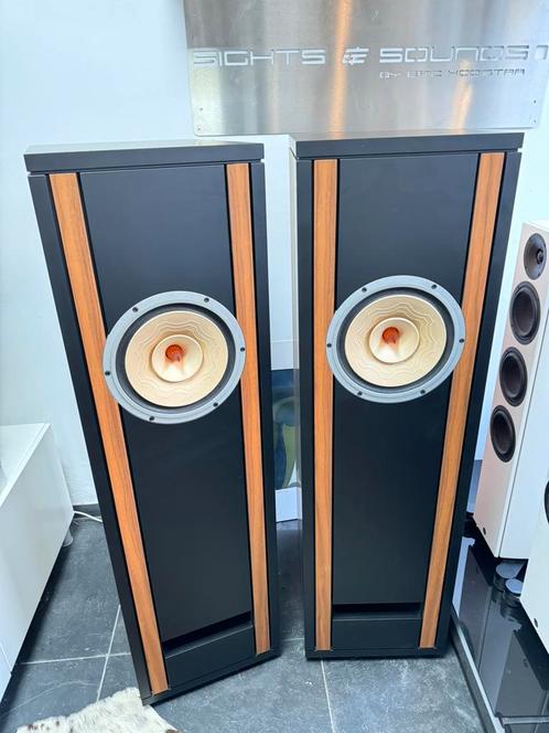 Lyritech Magic 10 breedband luidsprekers, Audio, Tv en Foto, Luidsprekers, Gebruikt, Front, Rear of Stereo speakers, Overige merken