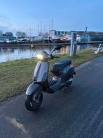 Vespa sprint 80cc 4v 2016, Ophalen, Gebruikt, Maximaal 45 km/u, Vespa S