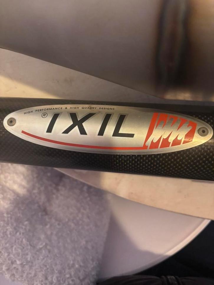 IXIL Terugloop uitlaat peugeot verticaal, Fietsen en Brommers, Brommeronderdelen | Scooters, Zo goed als nieuw, Peugeot, Uitlaat