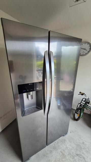 LG Amerikaanse koelkast. beschikbaar voor biedingen