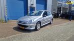 Peugeot 206 1.4 Génération 5 Deurs 91000Km Nap, Voorwielaandrijving, Stof, 4 cilinders, Origineel Nederlands
