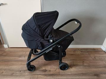 Kinderwagen 3 in 1 van maxi cosi beschikbaar voor biedingen