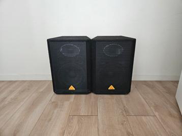 2x Behringer Eurolive VS1220 passieve luidsprekers 12" beschikbaar voor biedingen