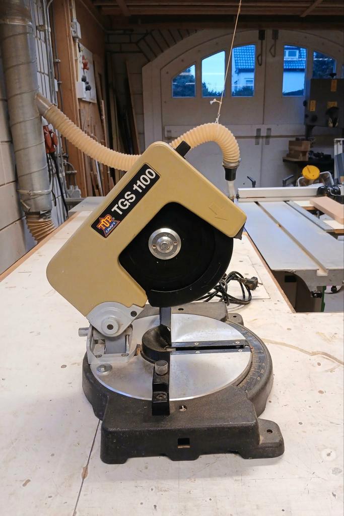 Afkortzaag met Widia Zaagblad, Doe-het-zelf en Verbouw, Gereedschap | Zaagmachines, Gebruikt, Afkortzaag, 1200 watt of meer, 30 tot 70 mm