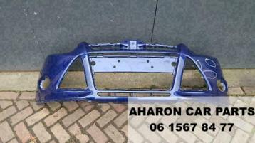 Ford Focus voorbumper PDC Origineel LB 7217 beschikbaar voor biedingen