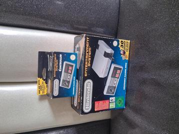 Nes mini te koop of ruilen voor gamecube setje. beschikbaar voor biedingen