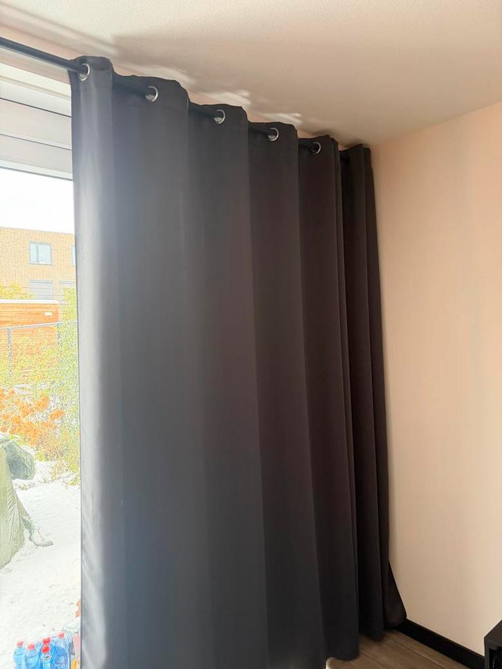 Grijze Verduisterende Gordijnen, Huis en Inrichting, Stoffering | Gordijnen en Lamellen, Zo goed als nieuw, 200 cm of meer, 200 cm of meer