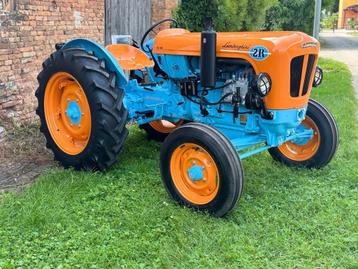 Lamborghini 2R Oldtimer Tractor NOTE1 Zeldzaam uit Collectie beschikbaar voor biedingen
