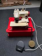 Lewenstein Treasure BM-500  Blindzoommachine, Hobby en Vrije tijd, Naaimachines en Toebehoren, Ophalen, Gebruikt, Lockmachine