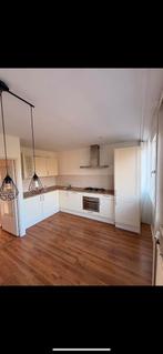 KEUKEN IN GOEDE STAAT !! NU MEENEMEN !! LEES OMSCHRIJVING, Huis en Inrichting, Keuken | Complete keukens, Ophalen of Verzenden