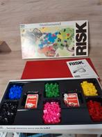 Risk wereldveroverend in witte doos - s1383, Hobby en Vrije tijd, Gezelschapsspellen | Bordspellen, Ophalen of Verzenden, Zo goed als nieuw
