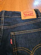 Levi's spijkerbroek mt 176, Kleding | Heren, Spijkerbroeken en Jeans, Blauw, W32 (confectie 46) of kleiner, Ophalen of Verzenden