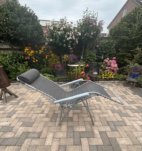 Grijze Tuinstoel - Inklapbaar & Verstelbaar, Tuin en Terras, Tuinstoelen, Gebruikt, Metaal, Inklapbaar, Ophalen