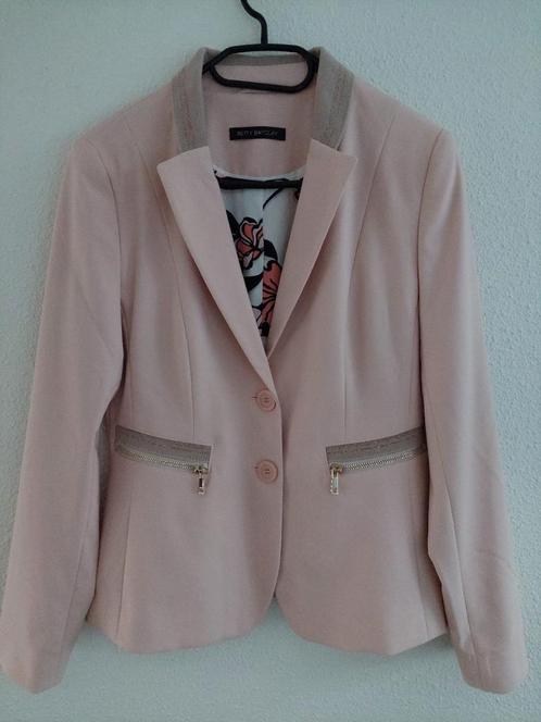 Jasje L.61cm Betty Barclay S roze viscose/polyest 1xGedragen, Kleding | Dames, Jasjes, Kostuums en Pakken, Nieuw, Jasje, Maat 36 (S)