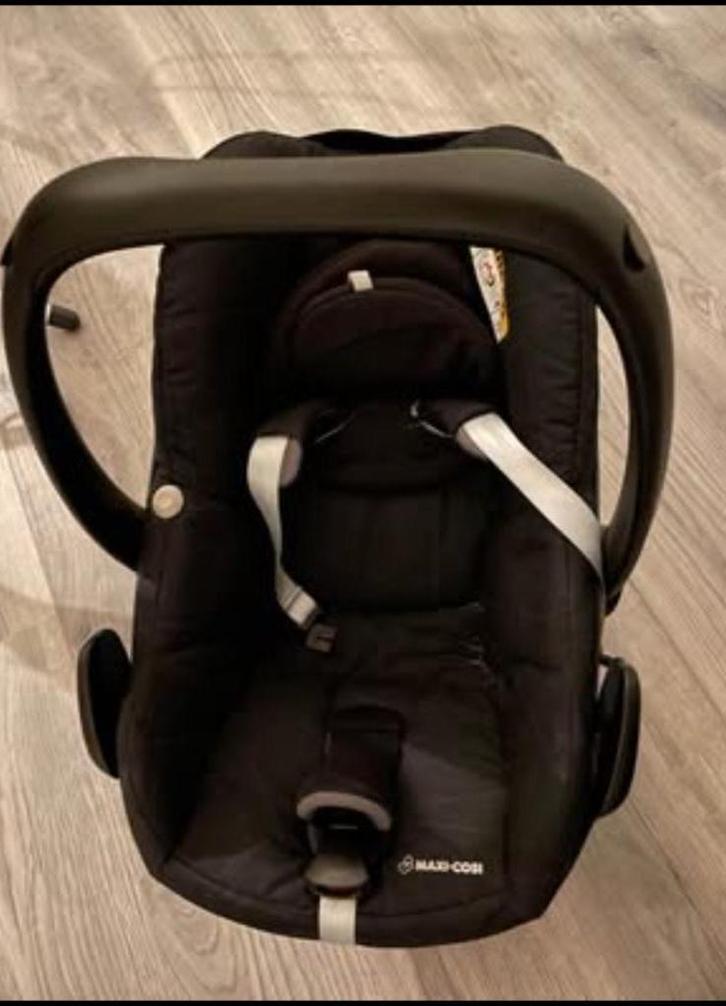 Maxi Cosi + isofix base, Kinderen en Baby's, Autostoeltjes, Gebruikt, Maxi-Cosi, 0 t/m 13 kg, Isofix, Ophalen