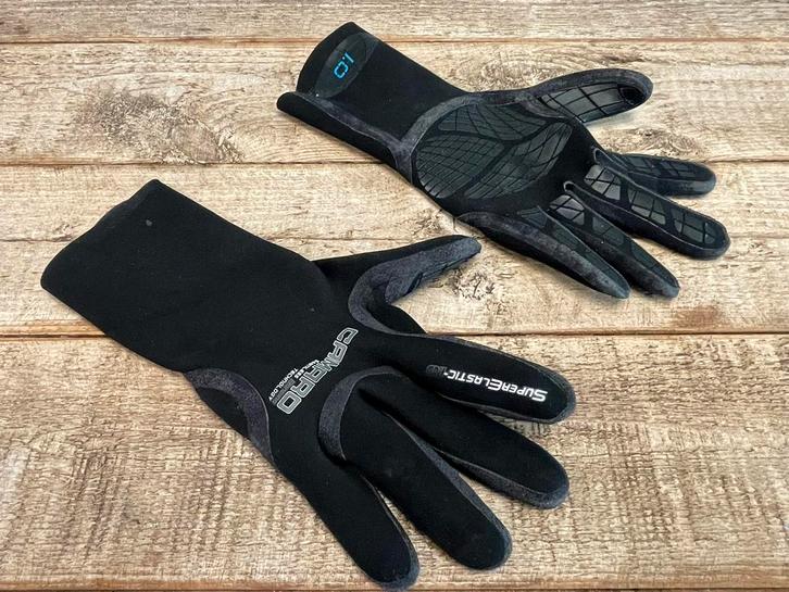 Camaro Seamless 1.0 / 1mm Surf Duik Handschoenen M/L, Watersport en Boten, Watersportkleding, Zo goed als nieuw, Overige typen