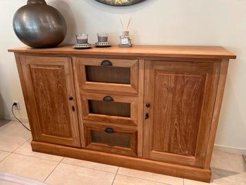 Teakhouten dressoir met lades met glas-inzet – 150 cm breed beschikbaar voor biedingen