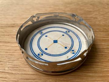 Art Deco Onderzetters, Messing & Porselein beschikbaar voor biedingen